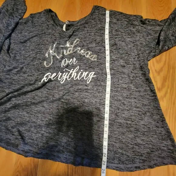 Cato Kindness Over Everything Top 26/28W top - Picture 4 of 7